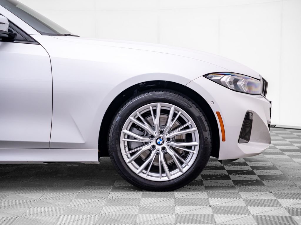Used 2023 White Metallic BMW 330i xDrive image 37