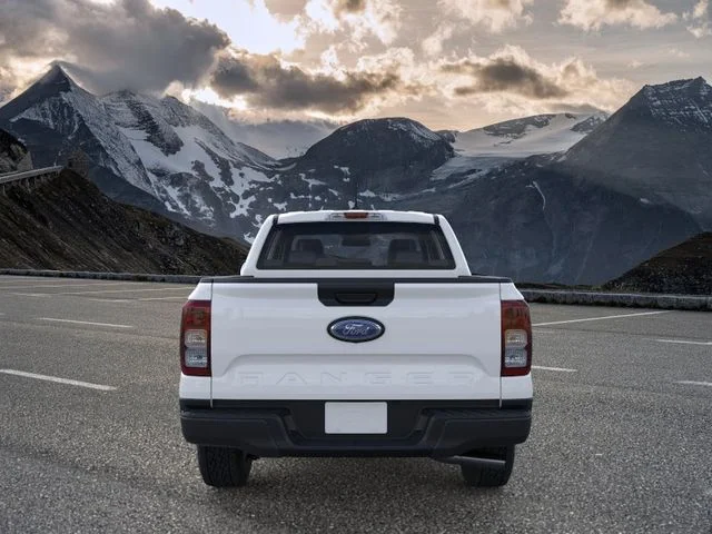 New 2025 Oxford White Ford XL image 5