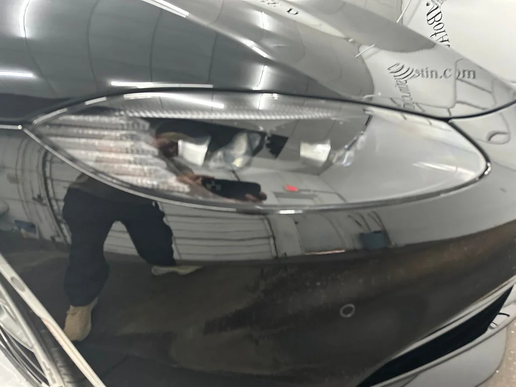 Used 2023 Black Aston Martin Base image 10