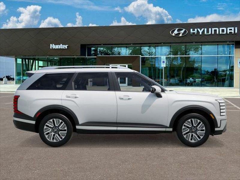 New 2026 Creamy White Pearl Hyundai SEL 7P image 7