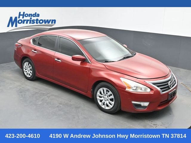 Used 2014 Nissan Altima S with VIN 1N4AL3AP1EN330299 for sale in Morristown, TN