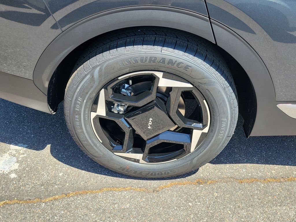 New 2026 Gray Kia EX image 40