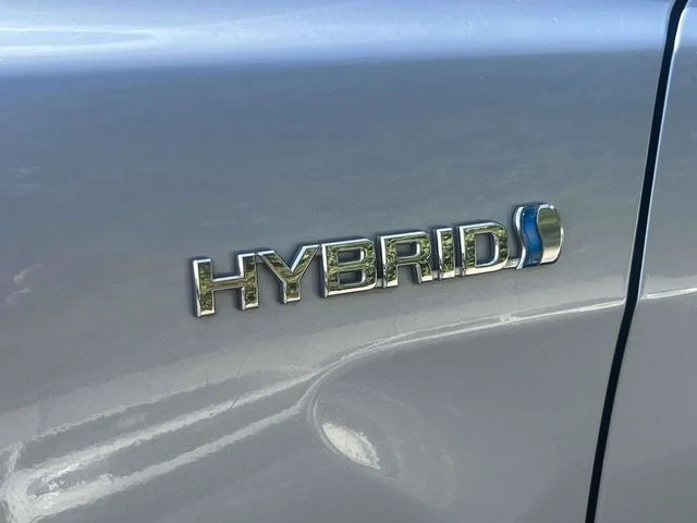 Used 2010 Blue Toyota Base image 12