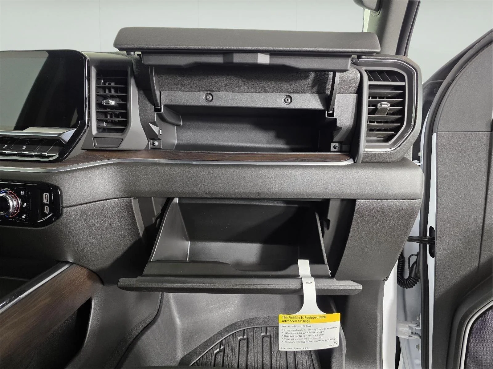 2026 GMC Sierra 2500HD SLT - Photo 26