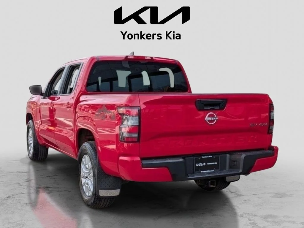 Used 2023 Red Nissan SV image 9