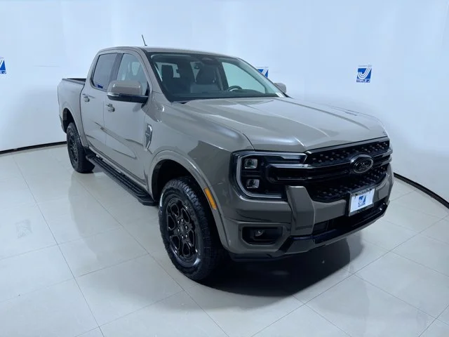 2025 Ford Ranger Lariat w/Black Appearance Package w/Running Boards Addendum Super Crew Cab 2WD