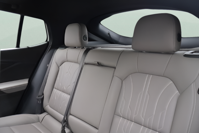 Used 2025 White Buick Avenir image 13