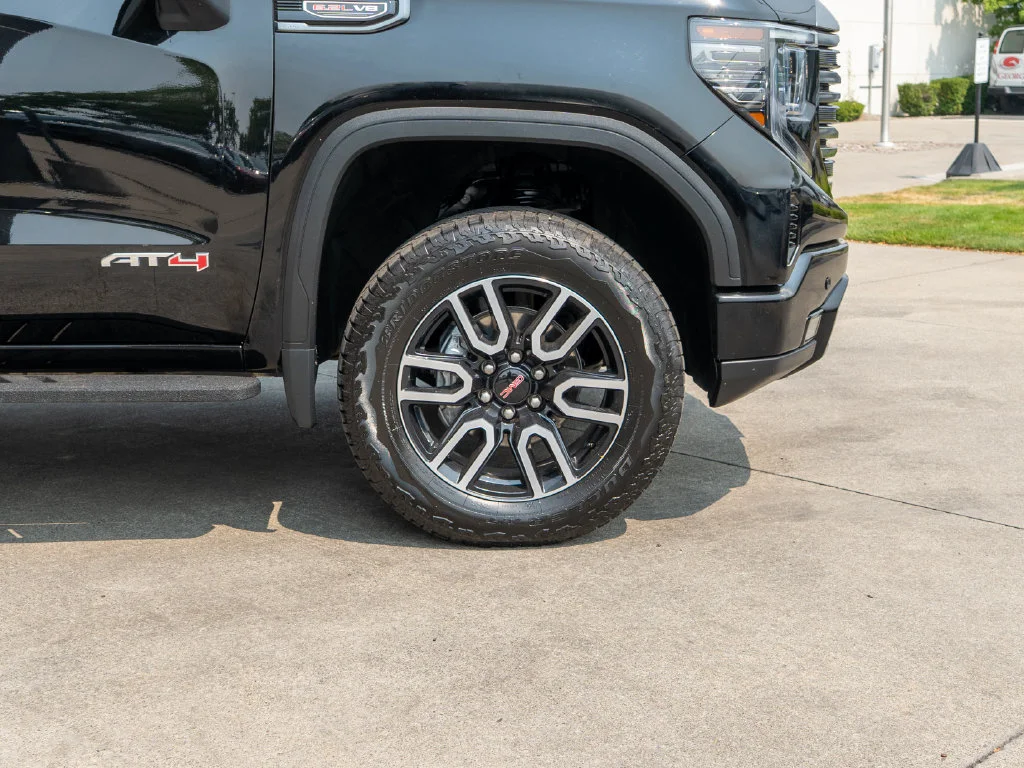 2023 GMC Sierra 1500 AT4 - Photo 39