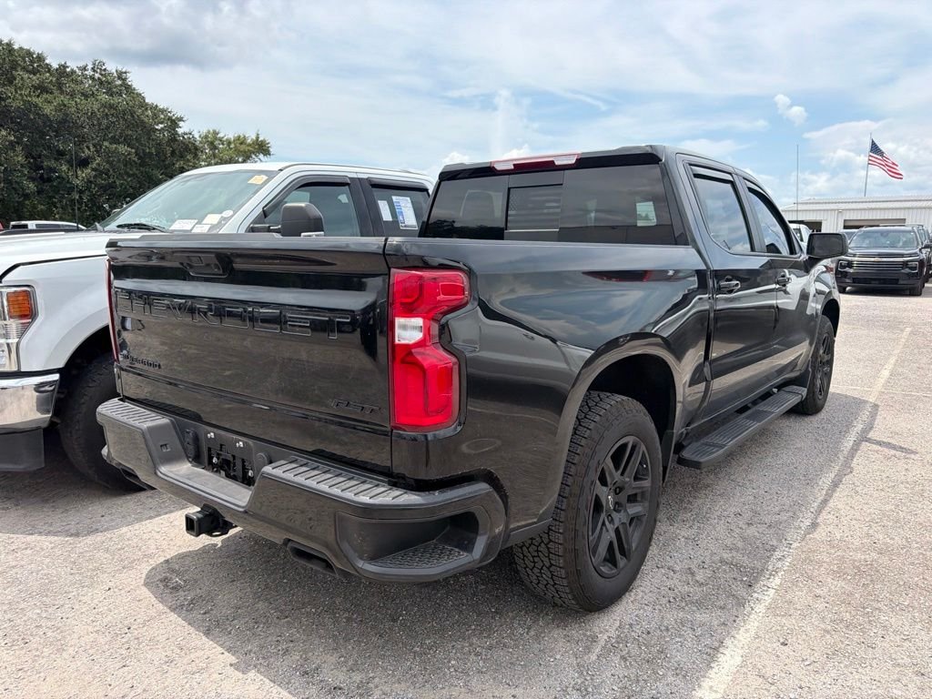 Used 2025 Black Chevrolet RST image 6