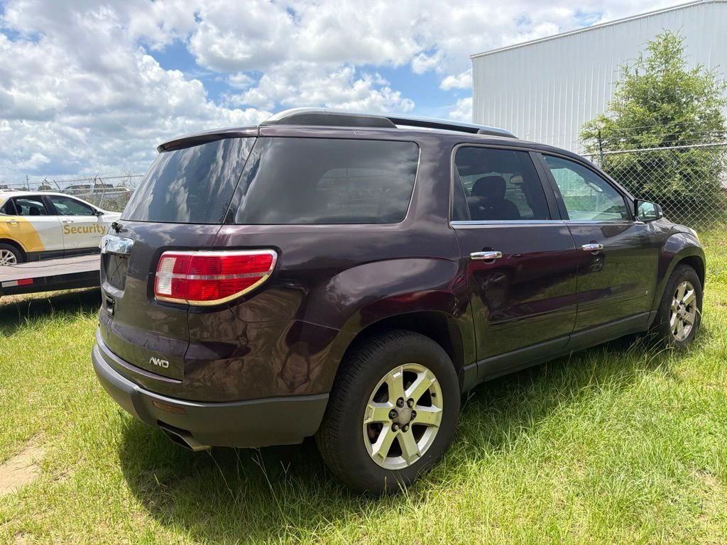 Used 2008 Red Saturn XR image 9
