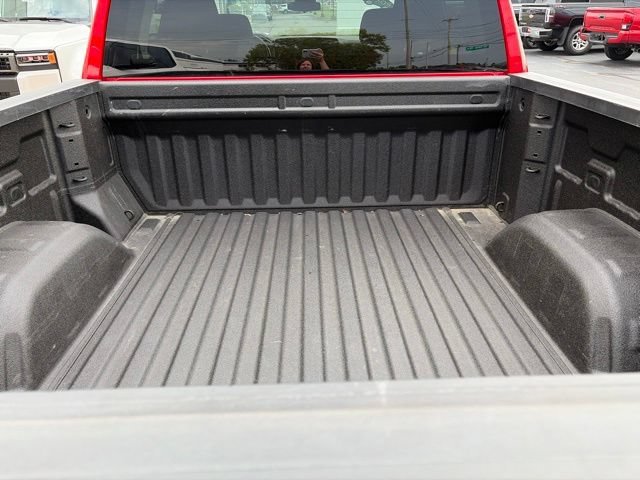 2023 Chevrolet Silverado 1500 LT - Photo 8