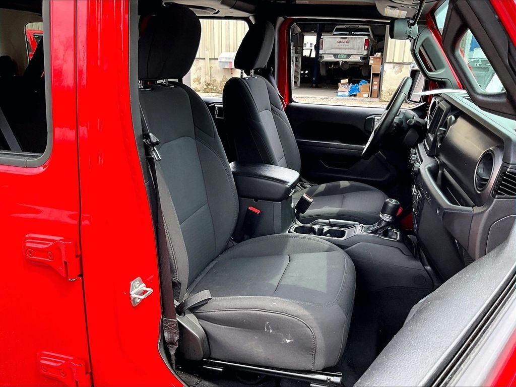 Used 2023 Firecracker Red Clearcoat Jeep Sport S image 11