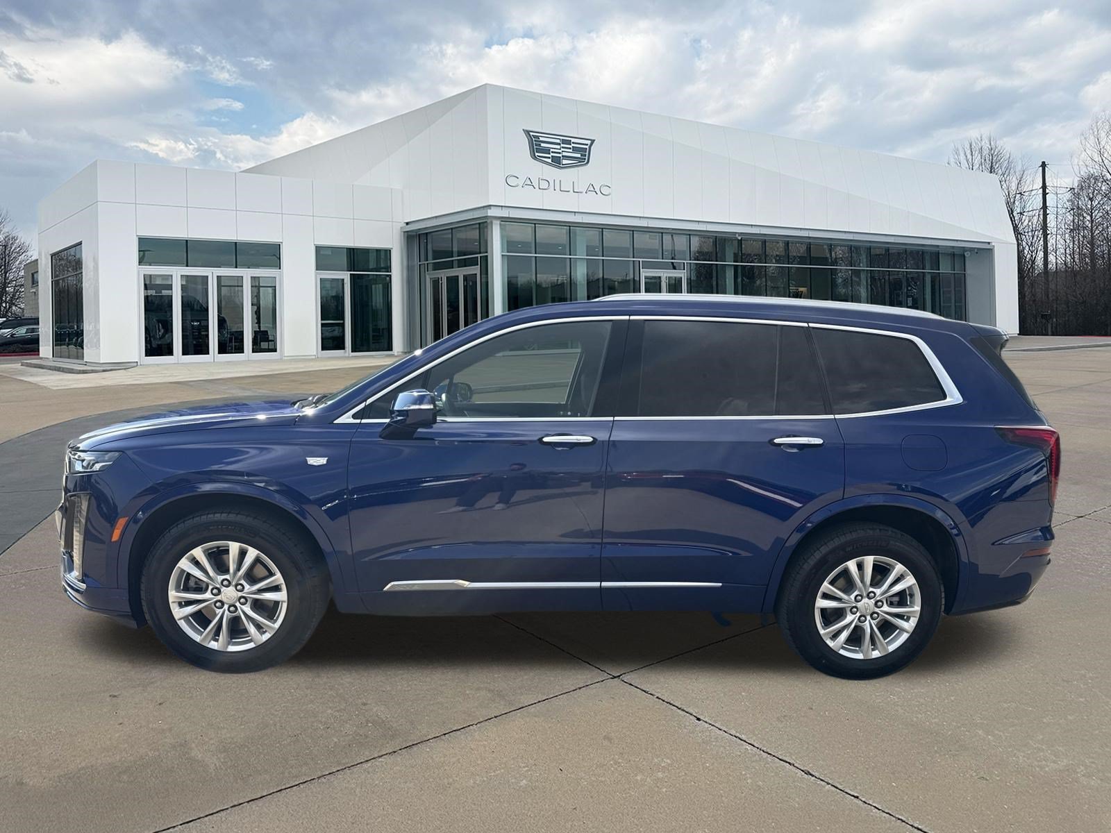 2024 Cadillac XT6 Luxury - Photo 6
