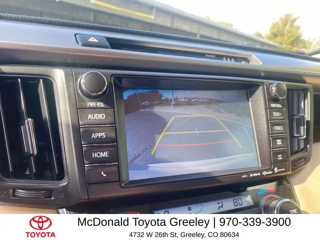 Used 2017 White Toyota XLE image 17