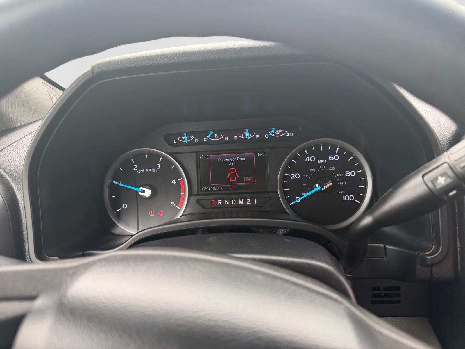 2018 Ford F-350 Super Duty XLT - Photo 15