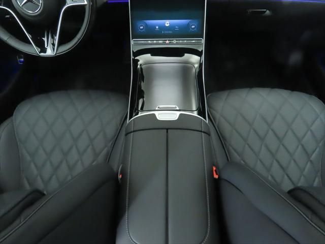 New 2026 Obsidian Black Metallic Mercedes-Benz S 580e image 18