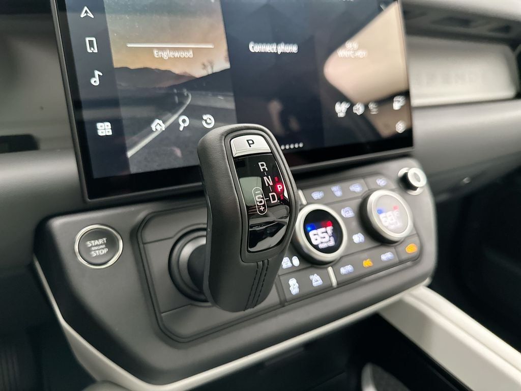 New 2026 Tasman Blue Land Rover S image 12
