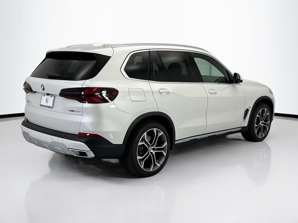 New 2026 White Metallic BMW sDrive40i image 5