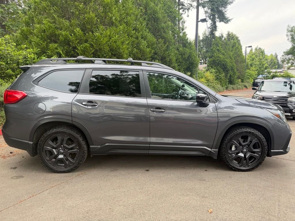 Used 2024 Magnetite Gray Metallic Subaru Onyx Edition image 2