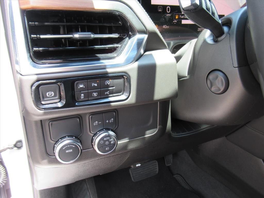 Used 2025 Summit White GMC Denali image 15