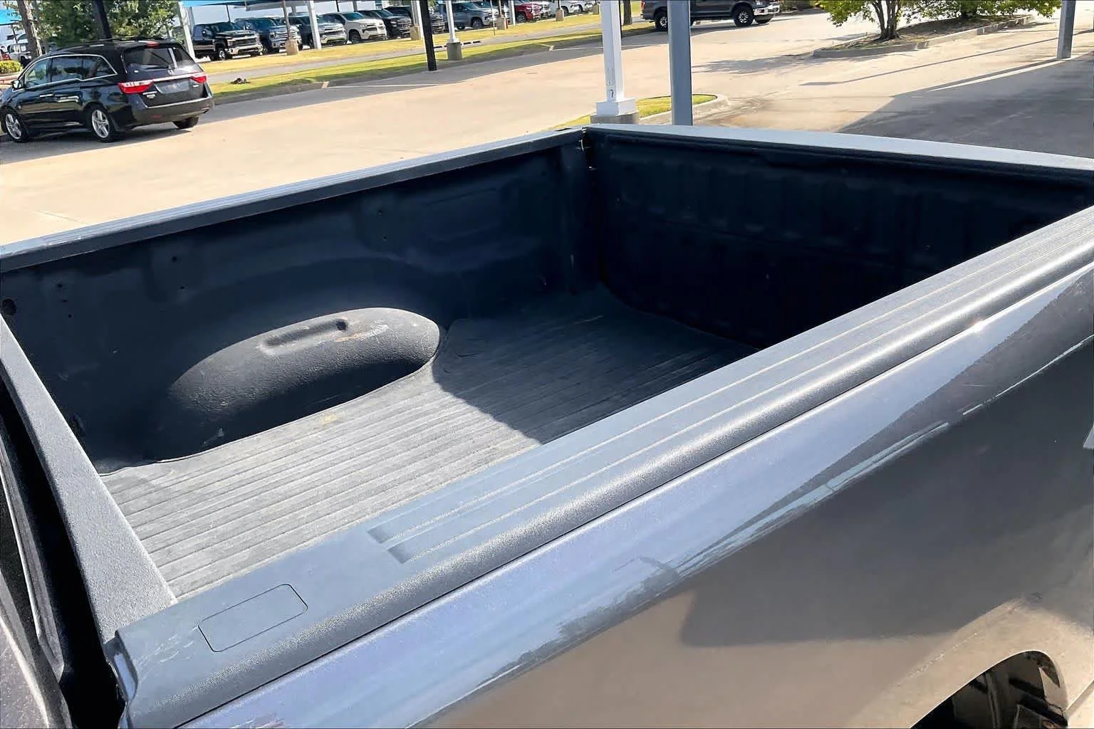 Used 2019 Granite Crystal Metallic Clearcoat Ram Big Horn/Lone Star image 31