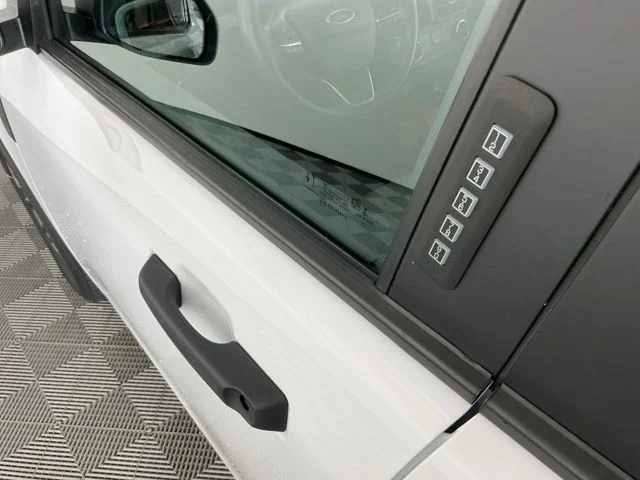 Used 2022 Oxford White Ford XLT image 12