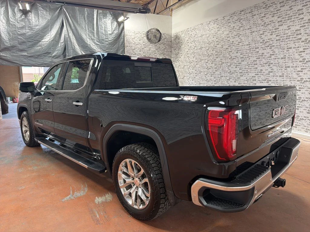 Used 2019 Black GMC SLT image 5