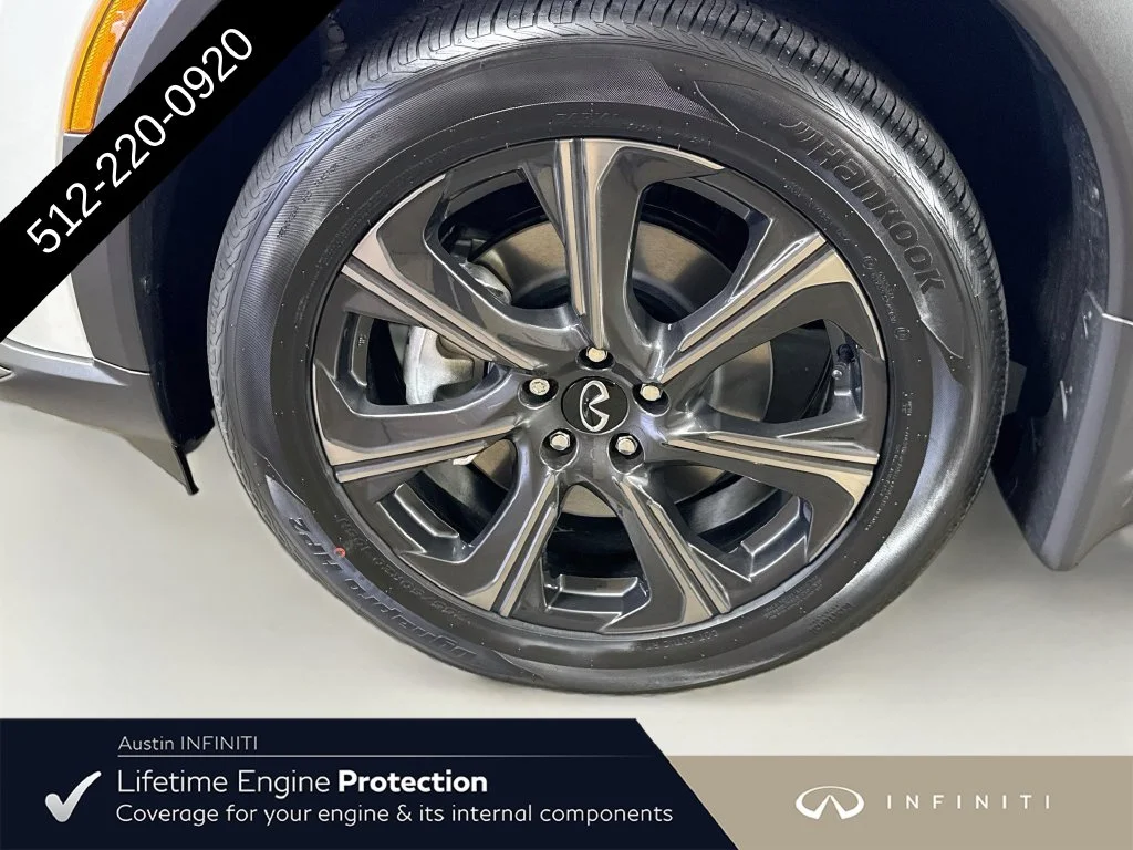 New 2027 White INFINITI Autograph image 43