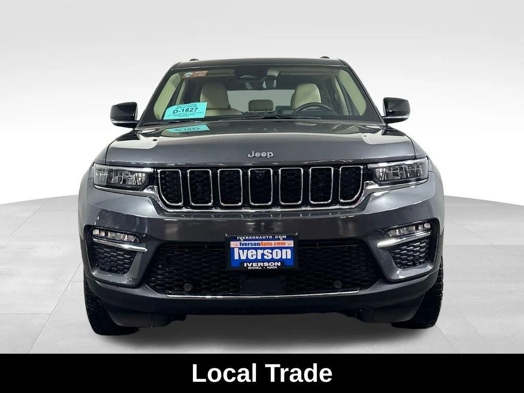 Used 2022 Baltic Gray Metallic Clearcoat Jeep Limited image 3