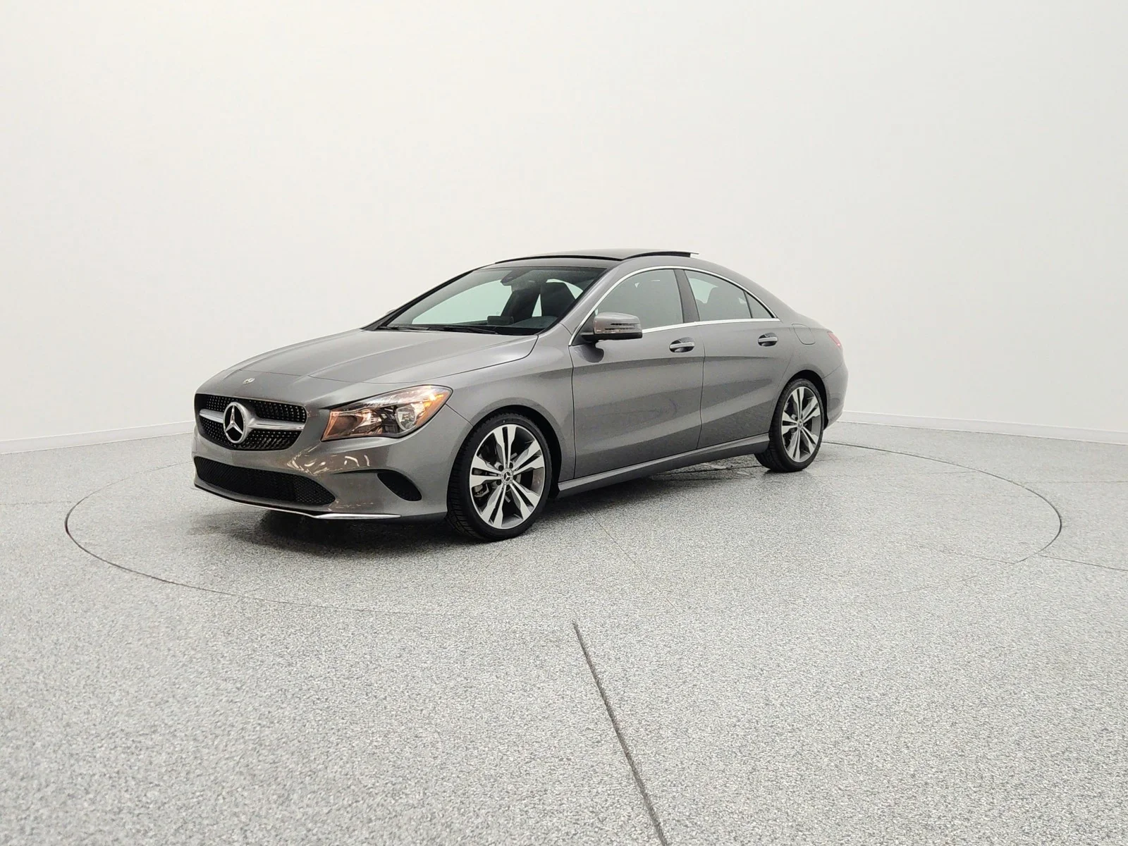 2018 Mercedes-Benz CLA CLA250's photo