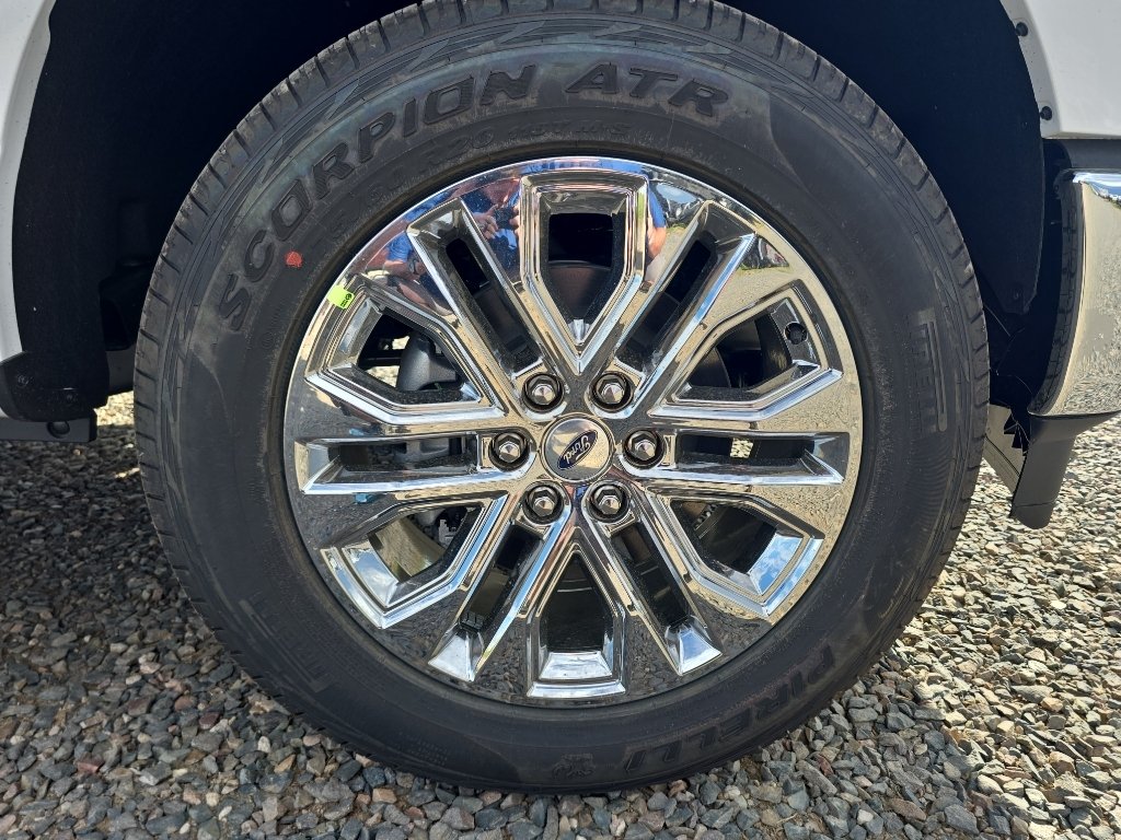 New 2026 White Ford XLT image 37