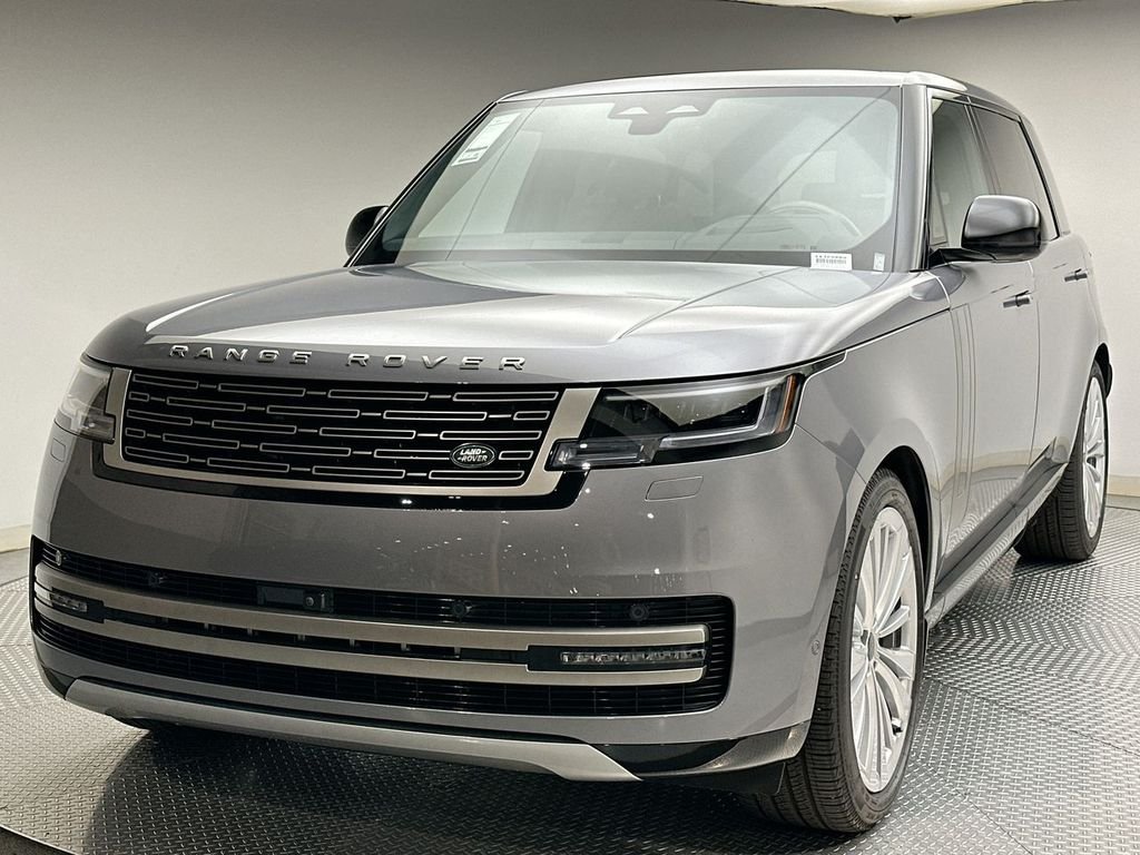 New 2026 Eiger Grey Metallic Land Rover SE image 1