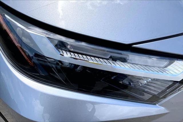 Certified Used 2022 SILVER SKY METALLIC Toyota  image 28