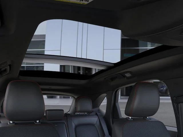 New 2026 Star White Metallic Tri-coat Ford ST-Line image 47