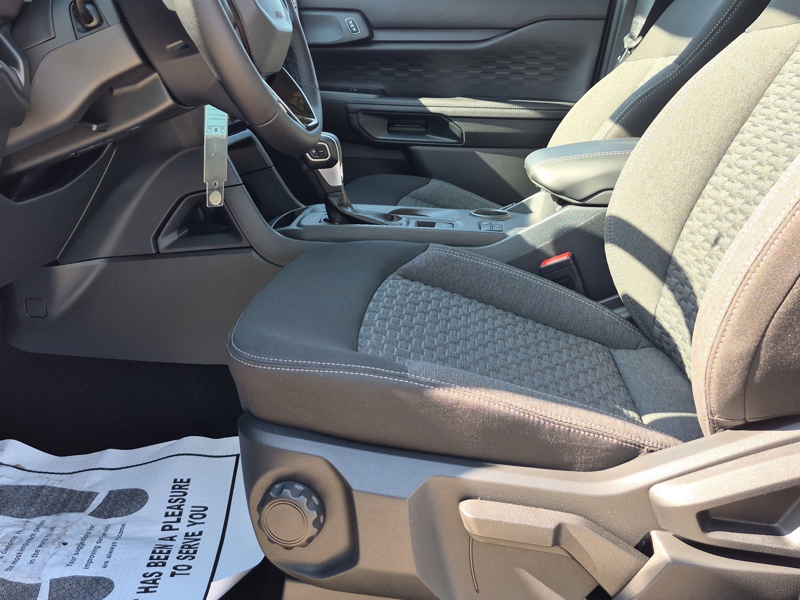 New 2026 Avalanche Ford XLT image 22