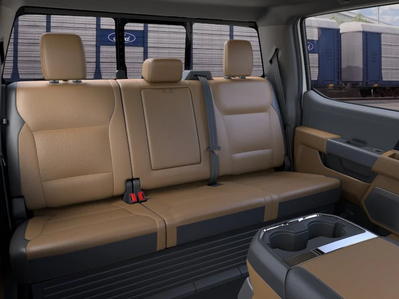 New 2026 Star White Metallic Tri-Coat Ford F-450® Lariat® image 11