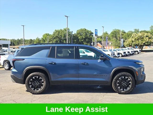Certified Used 2024 Blue Chevrolet Z71 image 4