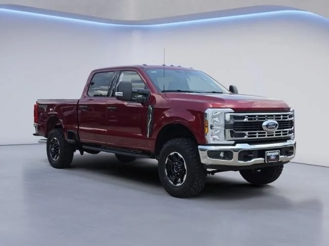 New 2026 Ruby Red Metallic Tinted Clearcoat Ford F-250® XLT image 22