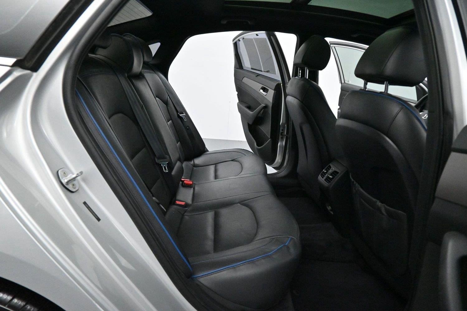 Used 2019 Symphony Silver Hyundai Limited image 34