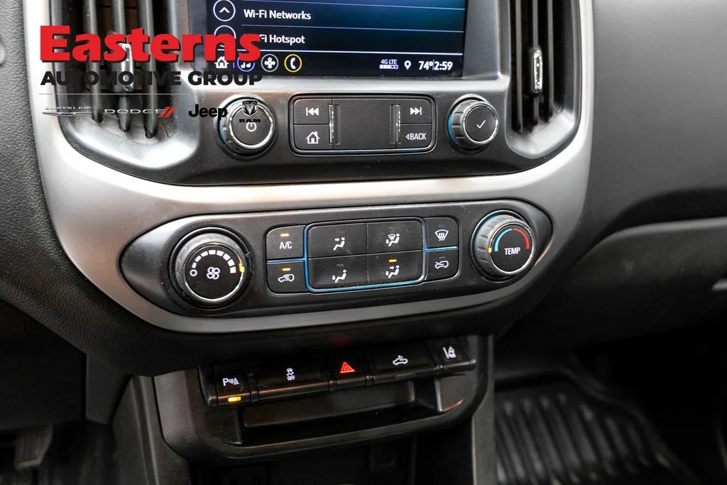 Used 2021 Gray Chevrolet LT image 20
