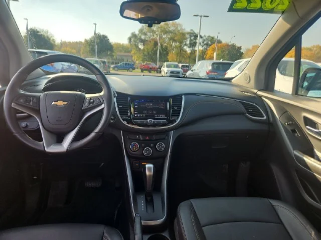 Used 2022 MIDNIGHT BLUE METALLIC Chevrolet LT image 13