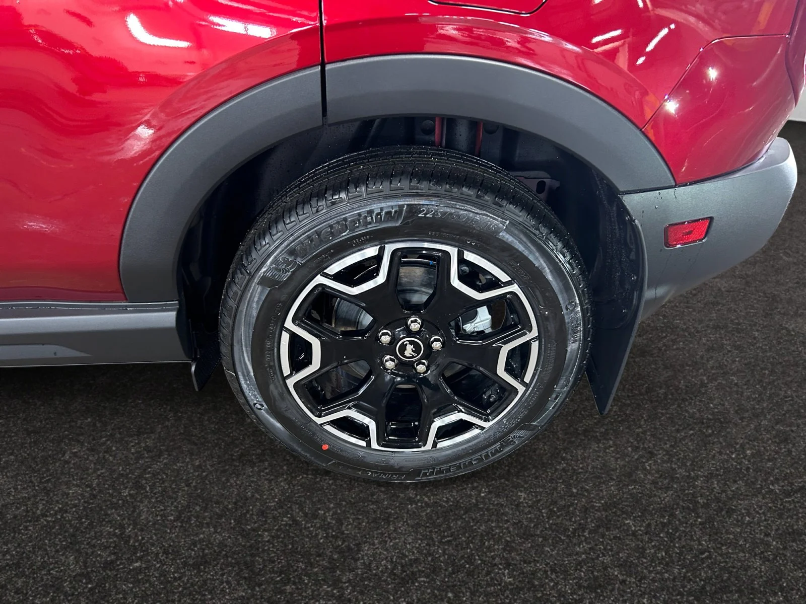 New 2026 Ruby Red Metallic Tinted Clearcoat Ford Outer Banks image 9