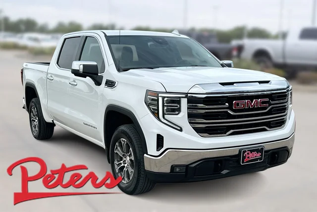 Pre-Owned 2025 GMC Sierra 1500 SLT With 4WD