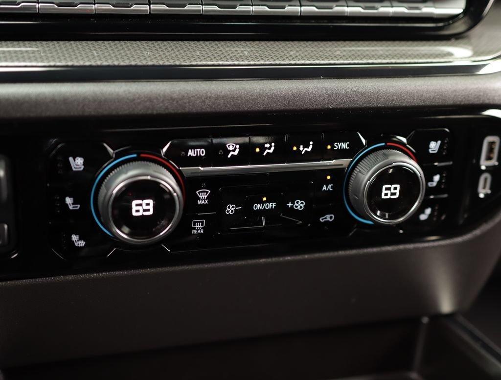 Used 2024 Dark Ash Metallic Chevrolet ZR2 image 19
