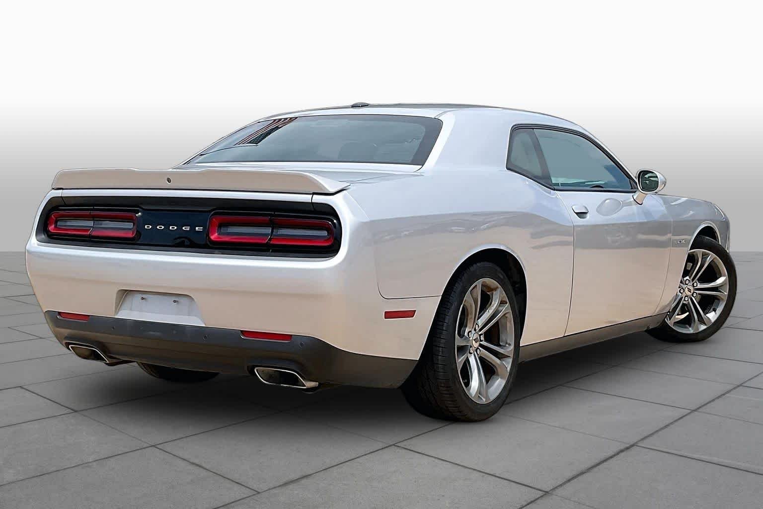 Used 2021 Triple Nickel Clearcoat Dodge R/T image 13