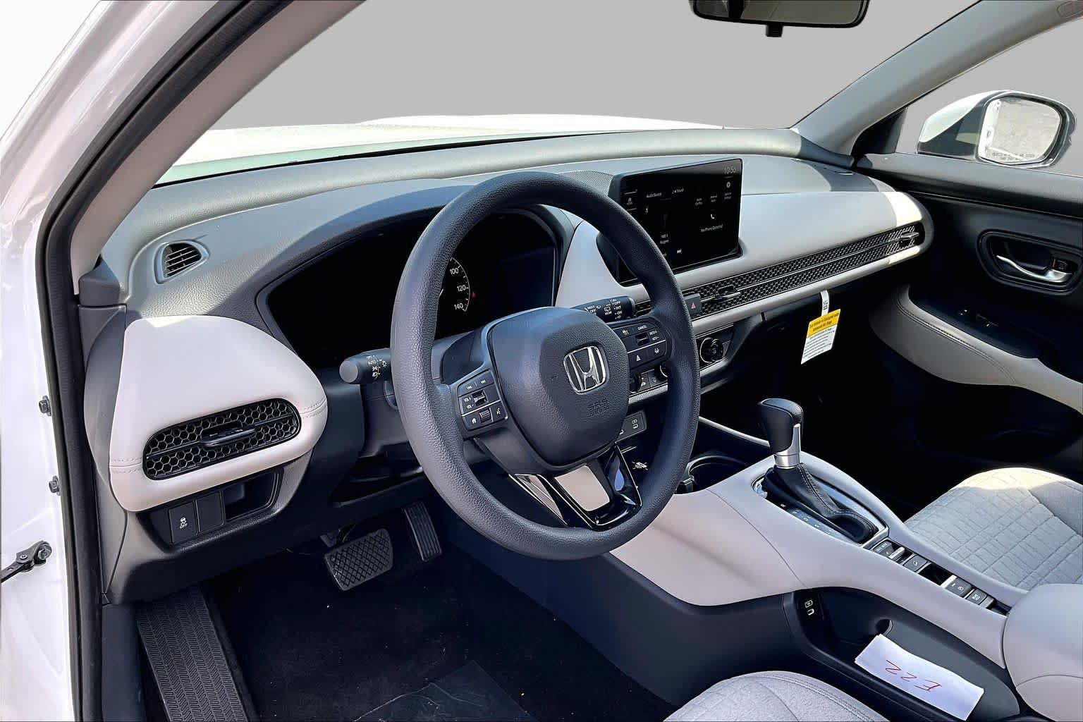New 2027 Platinum White Pearl Honda LX 2WD image 8