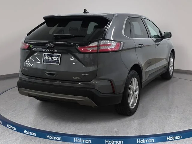 Certified Used 2024 Gray Metallic Ford SEL image 5