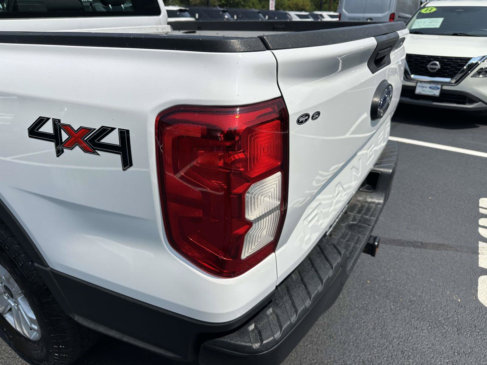 Certified Used 2024 Oxford White Ford XL image 10