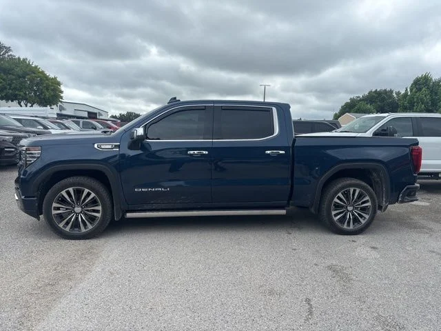 Used 2023 Blue GMC Denali image 8
