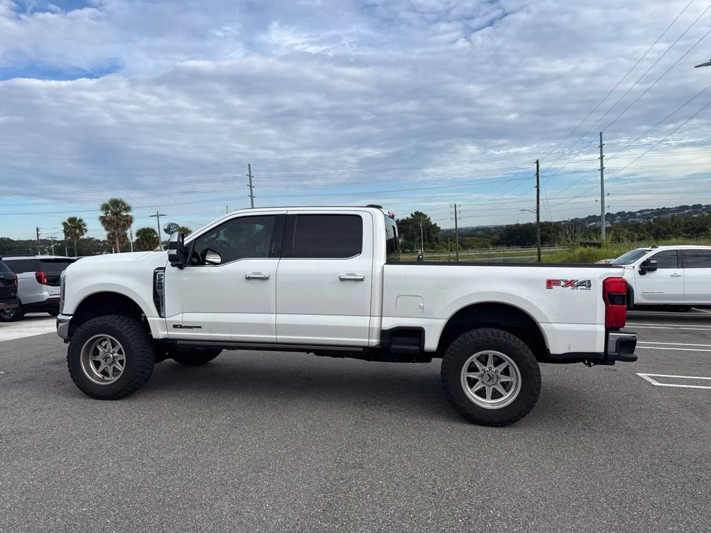 Used 2024 White Ford King Ranch image 4